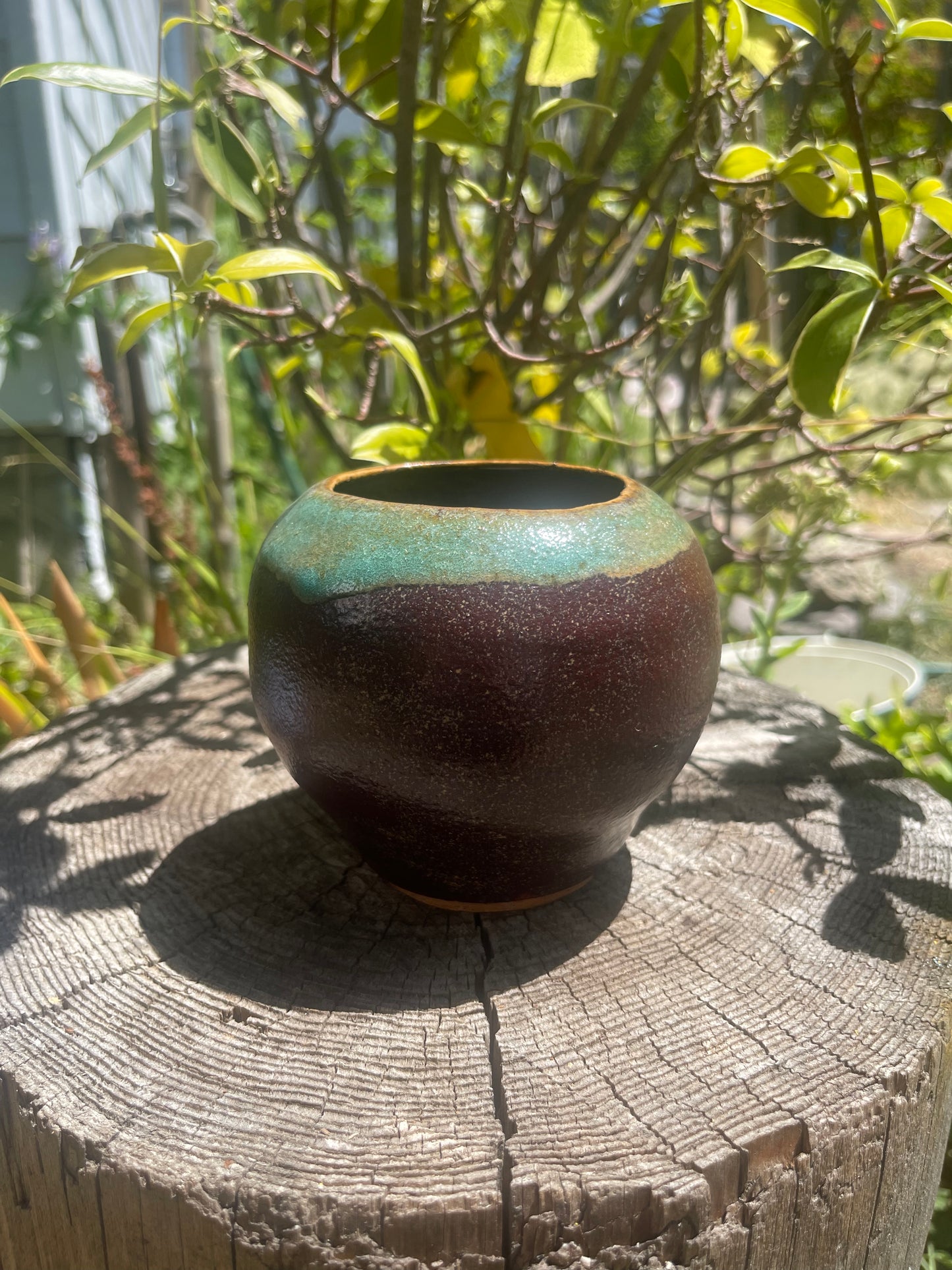 HEAVY LIL’ SATURN VASE