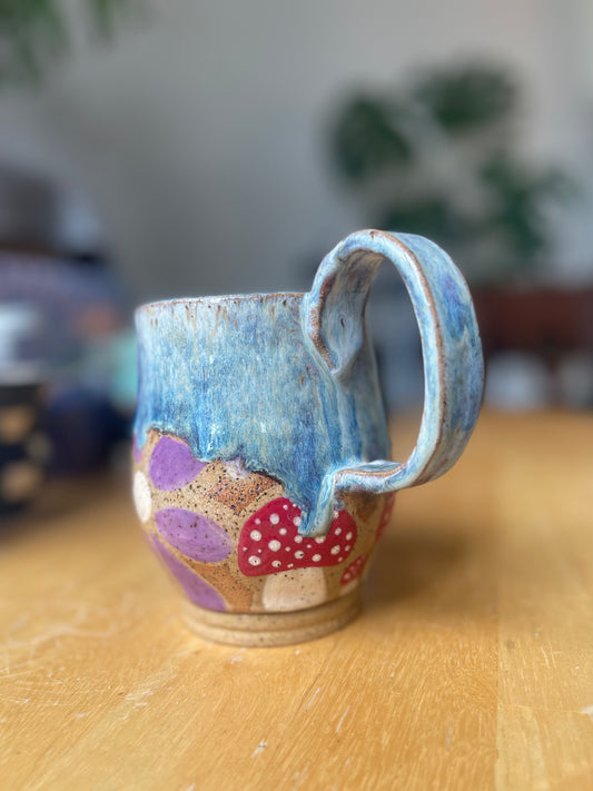 16+ OZ. MUSHBLOOM MUG